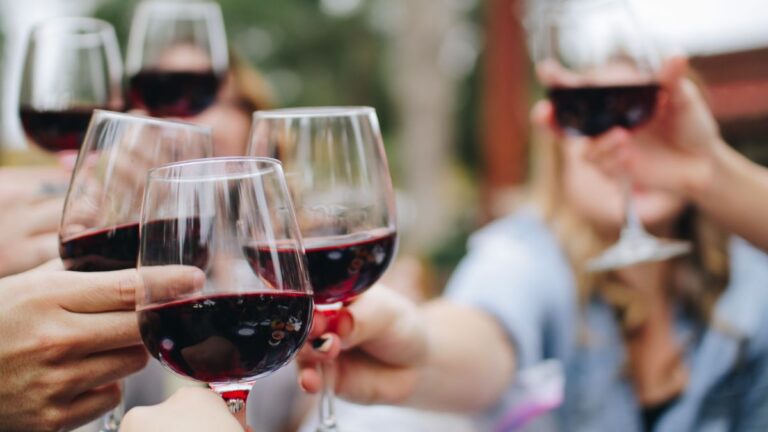 Quanto vino è possibile bere al giorno?